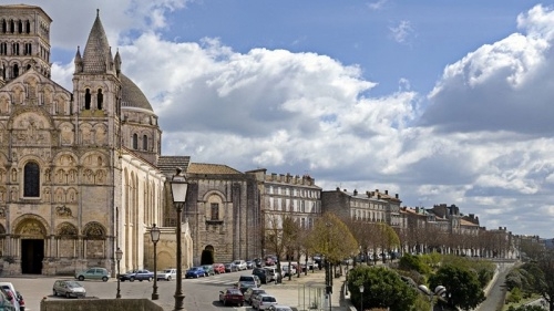 <em>伯<em>明翰</em></em><em>城市</em><em>大學(xué)</em>怎么樣？