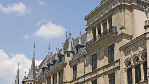 <em>康考</em><em>迪亞</em><em>大學(xué)</em>