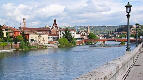 阿德萊德大學(xué)申請(qǐng)費(fèi)上漲至150澳元！