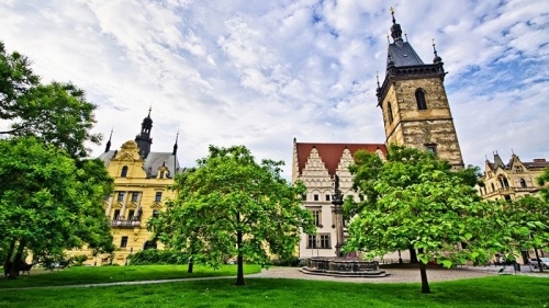 <em>卡<em>普蘭</em></em>諾大學(xué)成績差怎么辦？(<em>卡<em>普蘭</em></em>高等教育<em>學(xué)院</em>)