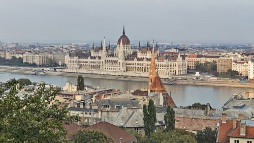 <em>西</em><em>蘇<em>格蘭</em></em><em>大學(xué)</em>學(xué)校費用