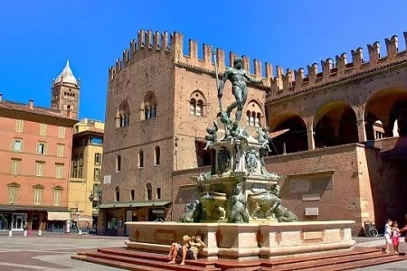 博洛尼亞美術(shù)學(xué)院世界排名第幾？