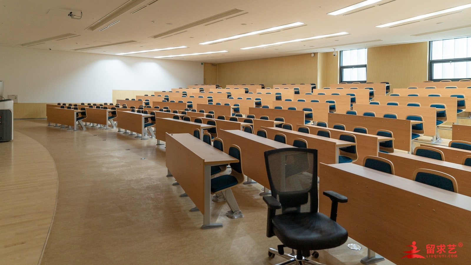 日本留學(xué)要辦什么證 日本留學(xué)要辦什么證