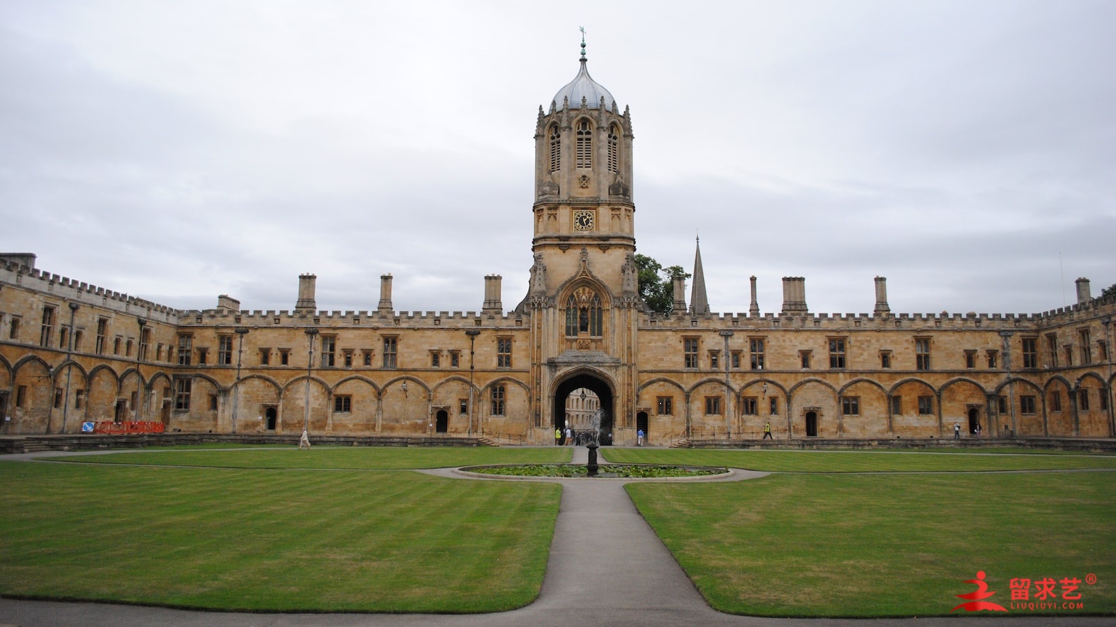 馬來西亞留學(xué)花費(fèi)要多少