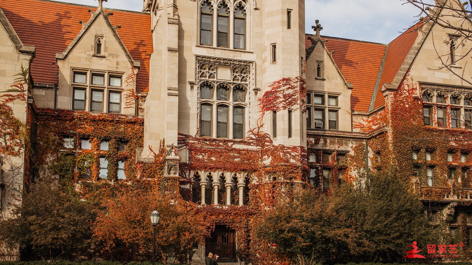 俄羅斯各地區(qū)留學(xué)費用匯總